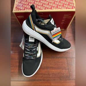Mens 13 Vans UltraRange Exo Pride Black Shoe Sneaker Rainbow LGBTQ New HALF BOX